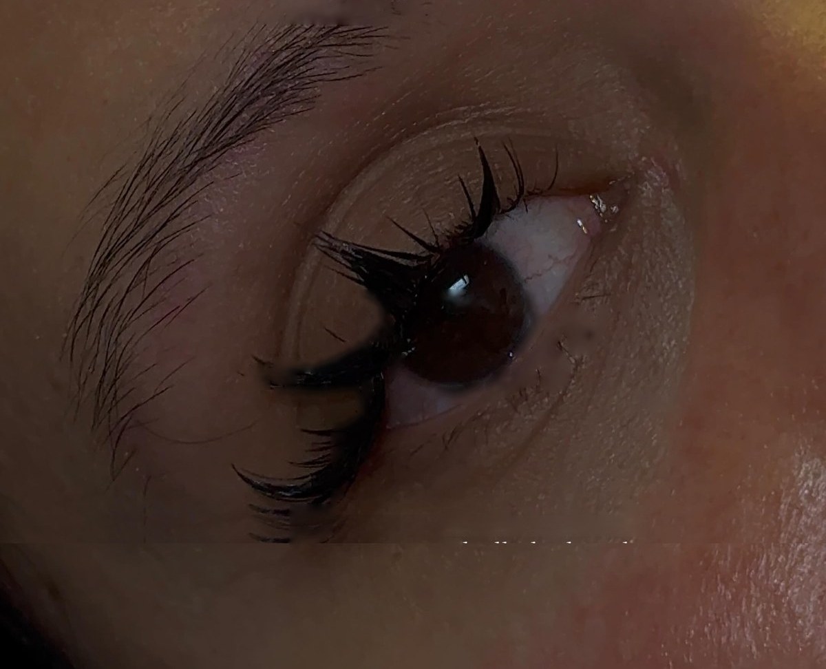 Anime lash set dramatic close-up